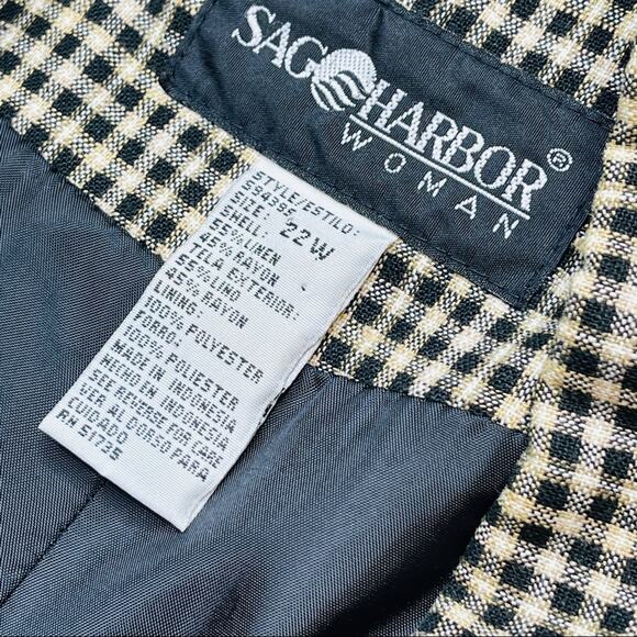 Sag Harbor Woman plaid blazer two button - Picture 7 of 11